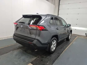 Toyota Rav4 * HYBRID LE * CARFAX * БЕЗ ПЪРВОНАЧАЛНА ВНОСКА | Auto.bg — изображение 3