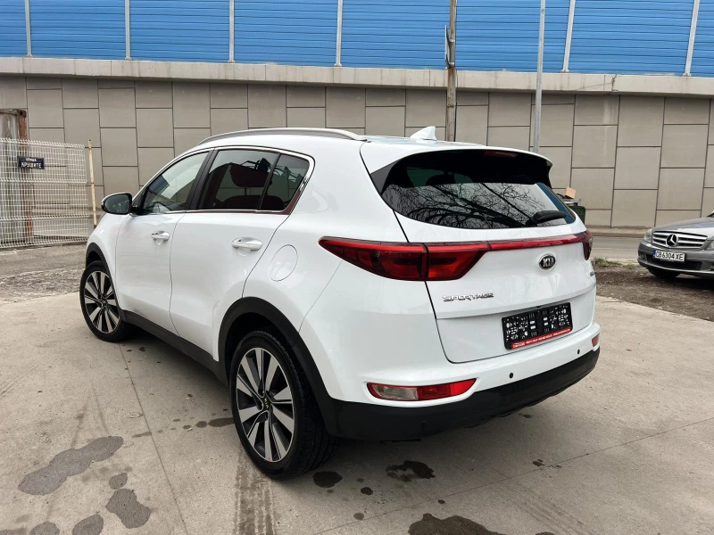 Kia Sportage CRDI, снимка 2 - Автомобили и джипове - 52583054