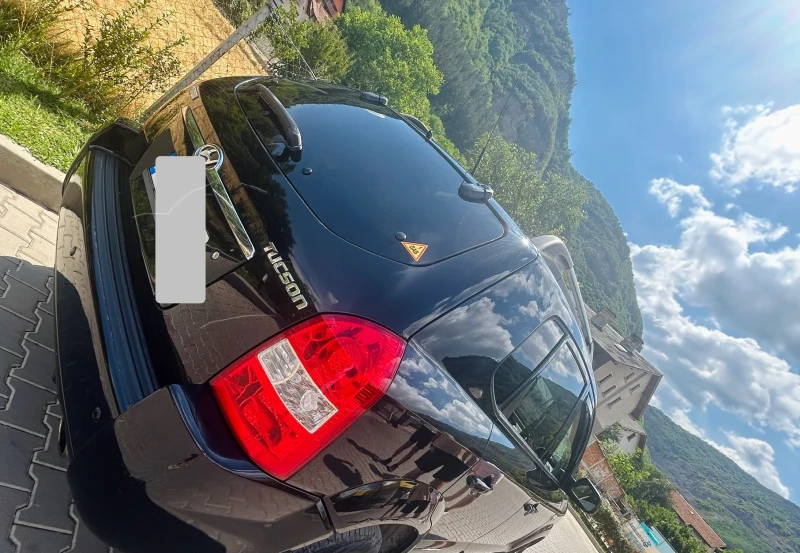 Hyundai Tucson, снимка 2 - Автомобили и джипове - 52651125