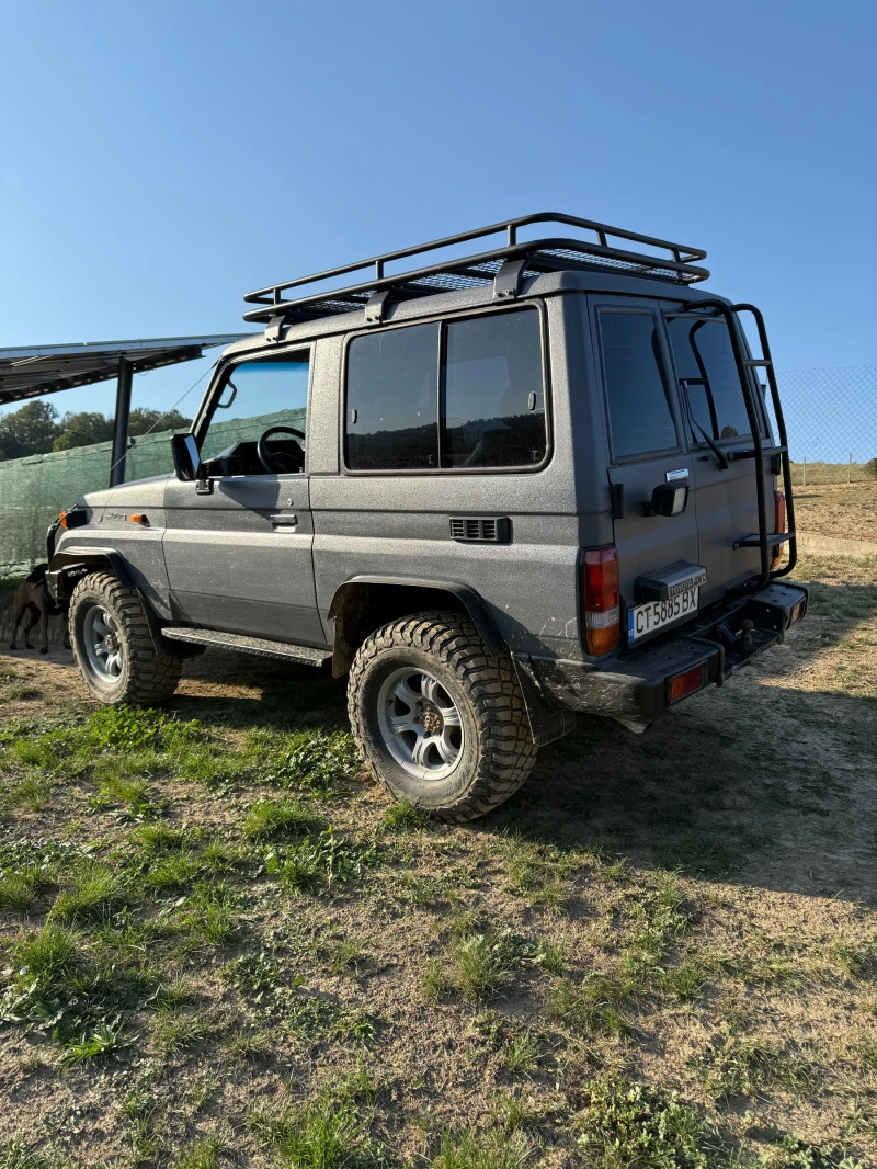Toyota Land cruiser, снимка 5 - Автомобили и джипове - 52470339