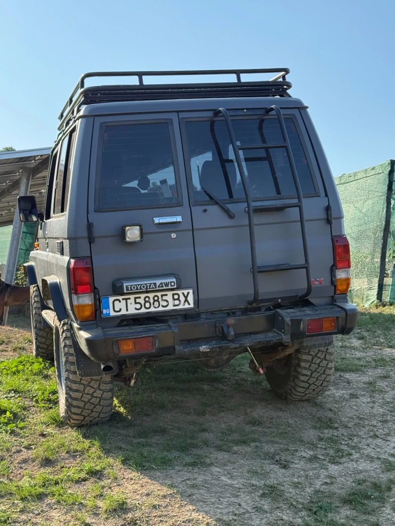 Toyota Land cruiser, снимка 7 - Автомобили и джипове - 52470339