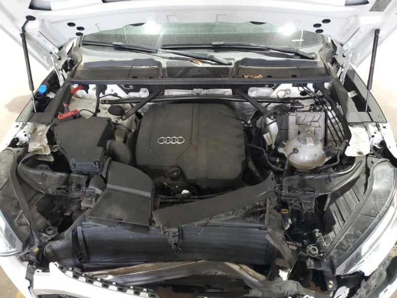 Audi Q5 Premium / 2.0 TFSI / S-Line / Панорама / LED /, снимка 12 - Автомобили и джипове - 52006054