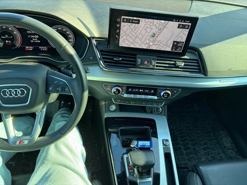 Audi Q5 * Progressiv * CARFAX * БЕЗ ПЪРВОНАЧАЛНА ВНОСКА, снимка 9 - Автомобили и джипове - 53308241