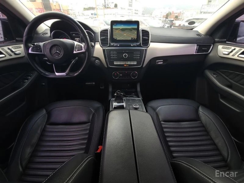 Mercedes-Benz GLE 350, снимка 9 - Автомобили и джипове - 53557994