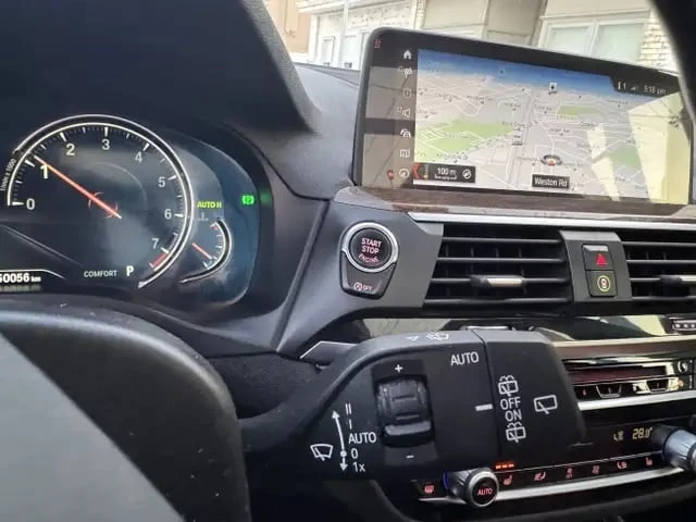 BMW X3 * xDrive30i * H/K * 360 * PANO * HEAD - UP * , снимка 13 - Автомобили и джипове - 53440633