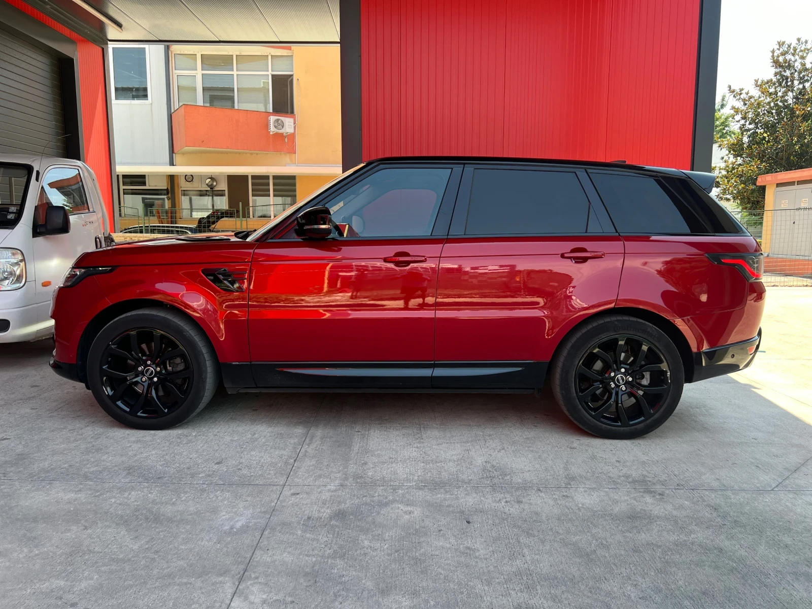 Land Rover Range Rover Sport  - изображение 5