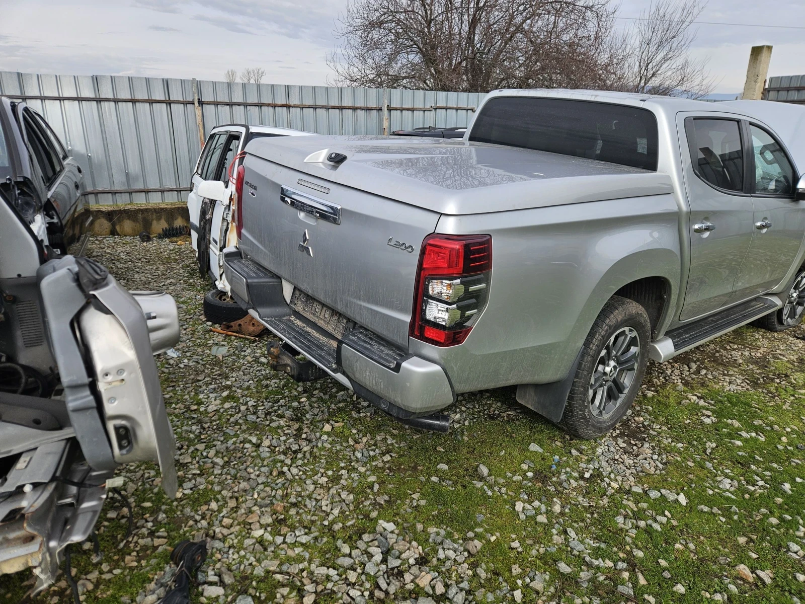 Mitsubishi L200 L200 2.3D - изображение 5