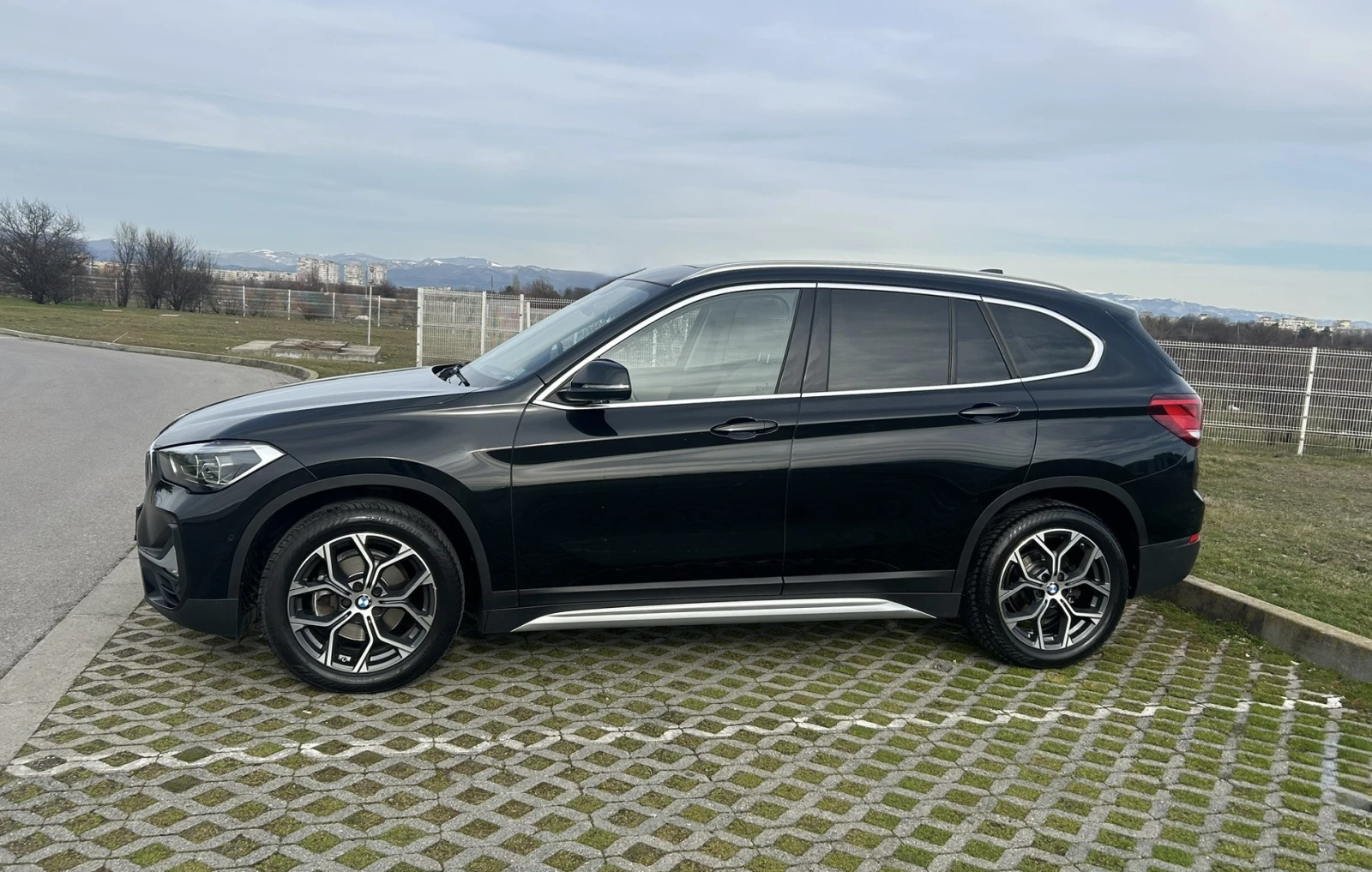 BMW X1 sDrive18i/X-Line/Aut�/Pano/LED-Xenon/Ambi Light | Mobile.bg � ����������� 3