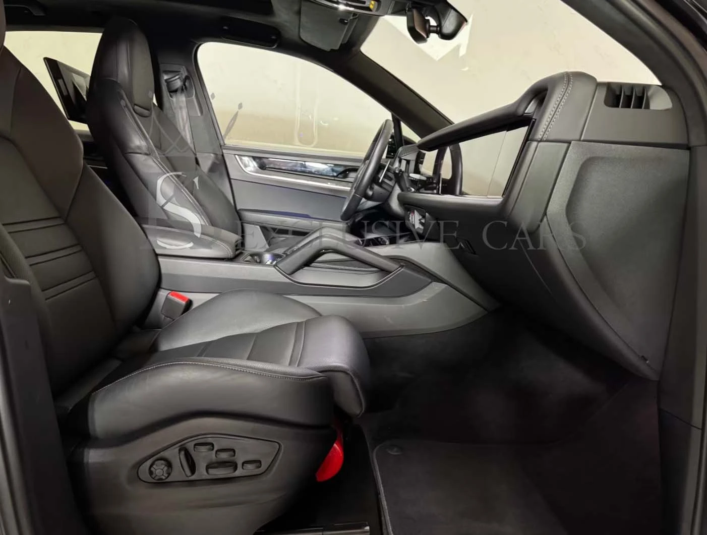 Porsche Cayenne S* SPORT CHRONO* 360* PAN* P.DYSPLAY* ВЕНТИЛАЦИЯ, снимка 15 - Автомобили и джипове - 54870782
