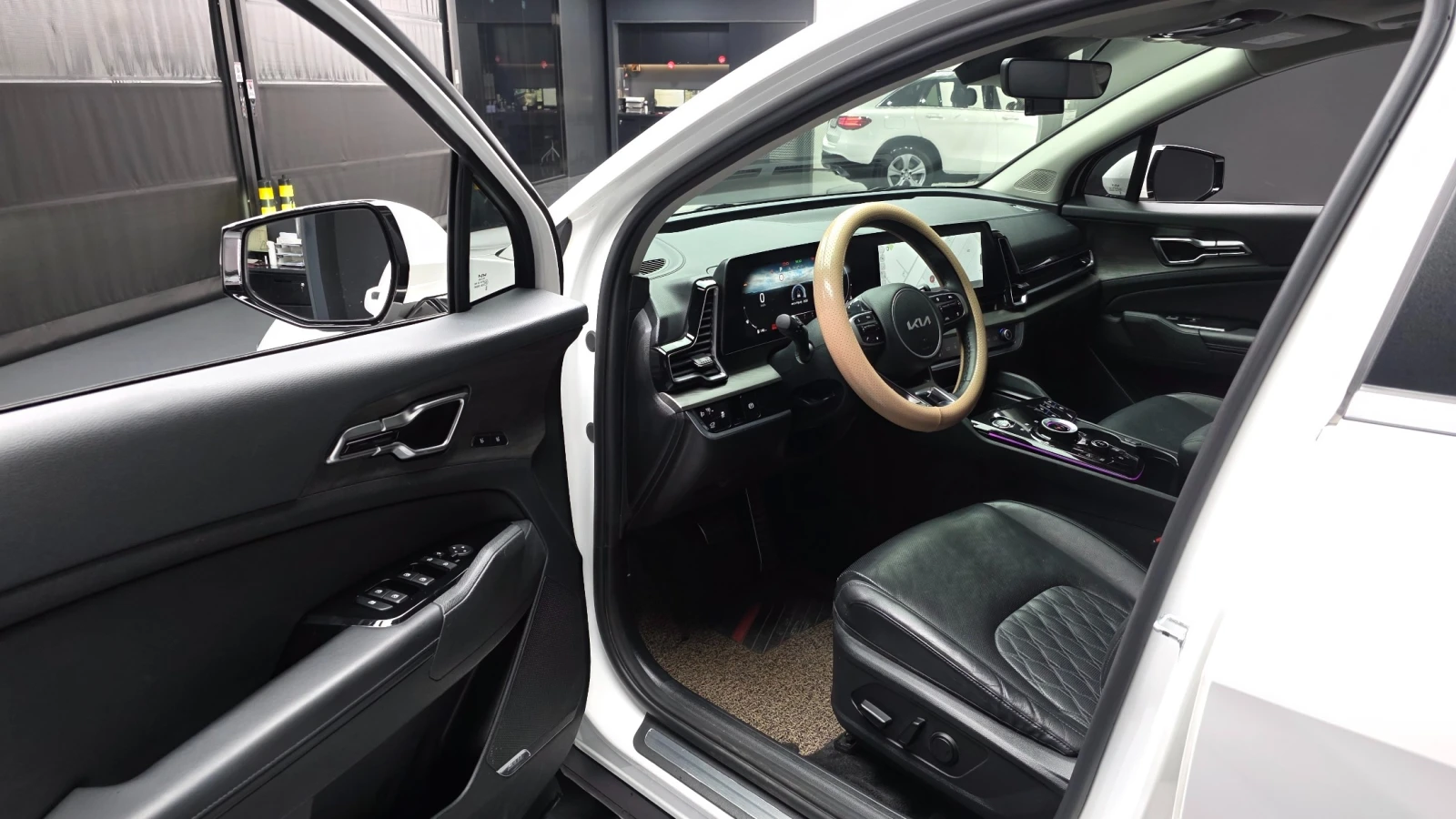 Kia Sportage 1.6 T-GDi 4WD Signature | 360  | Панорама | Memory, снимка 12 - Автомобили и джипове - 55501518