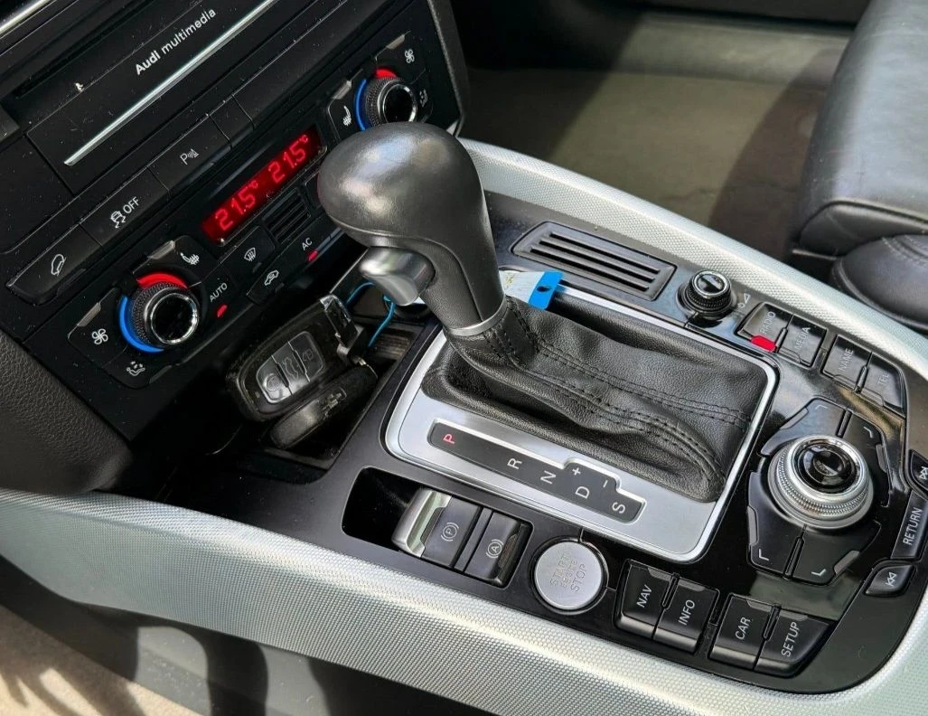 Audi Q5 2.0 tdi 170ks S-Line 4x4, снимка 12 - Автомобили и джипове - 55669327