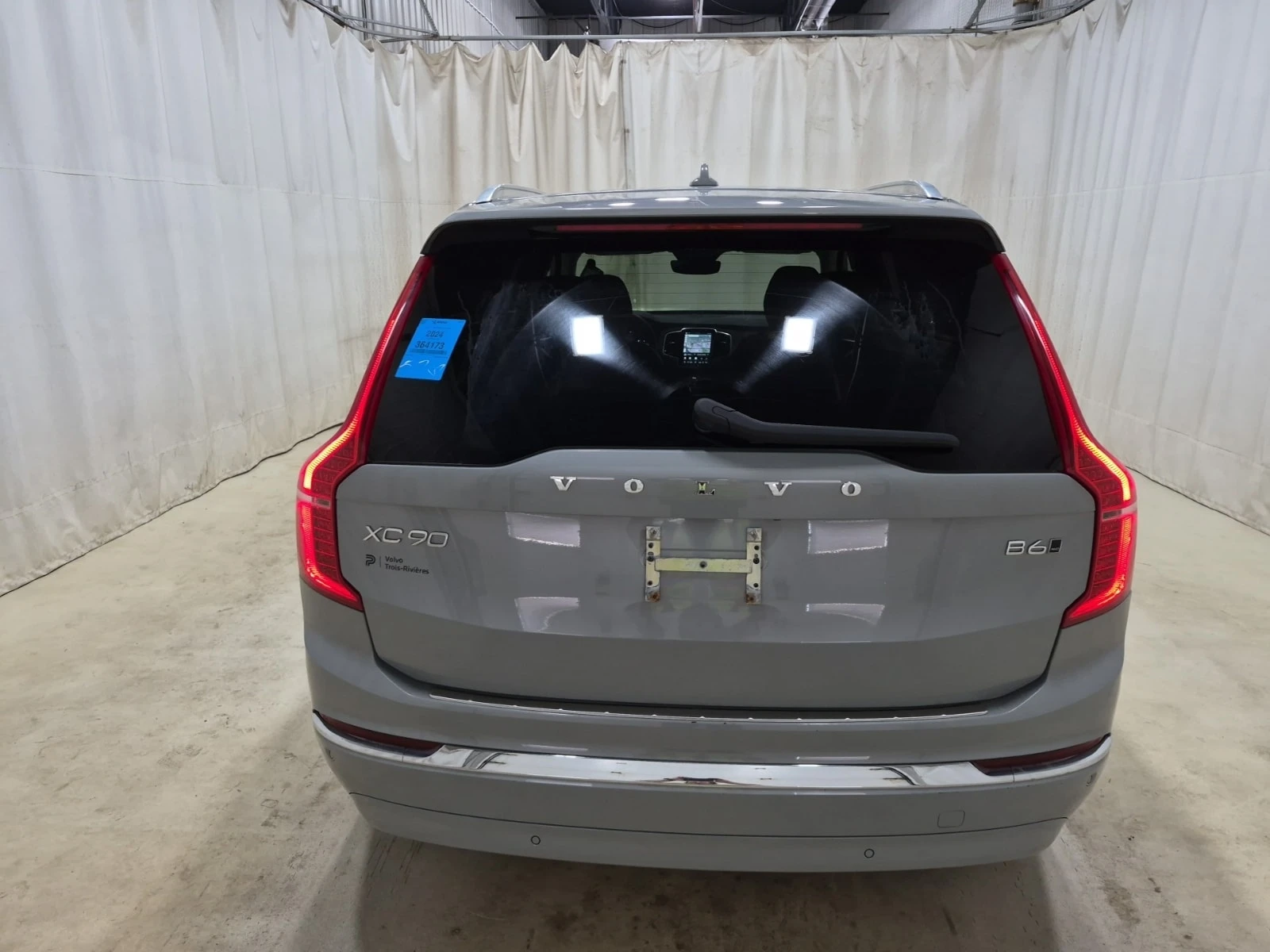 Volvo Xc90  ULTIMATE BRIGHT THEME / HUD / 360, снимка 5 - Автомобили и джипове - 55999293