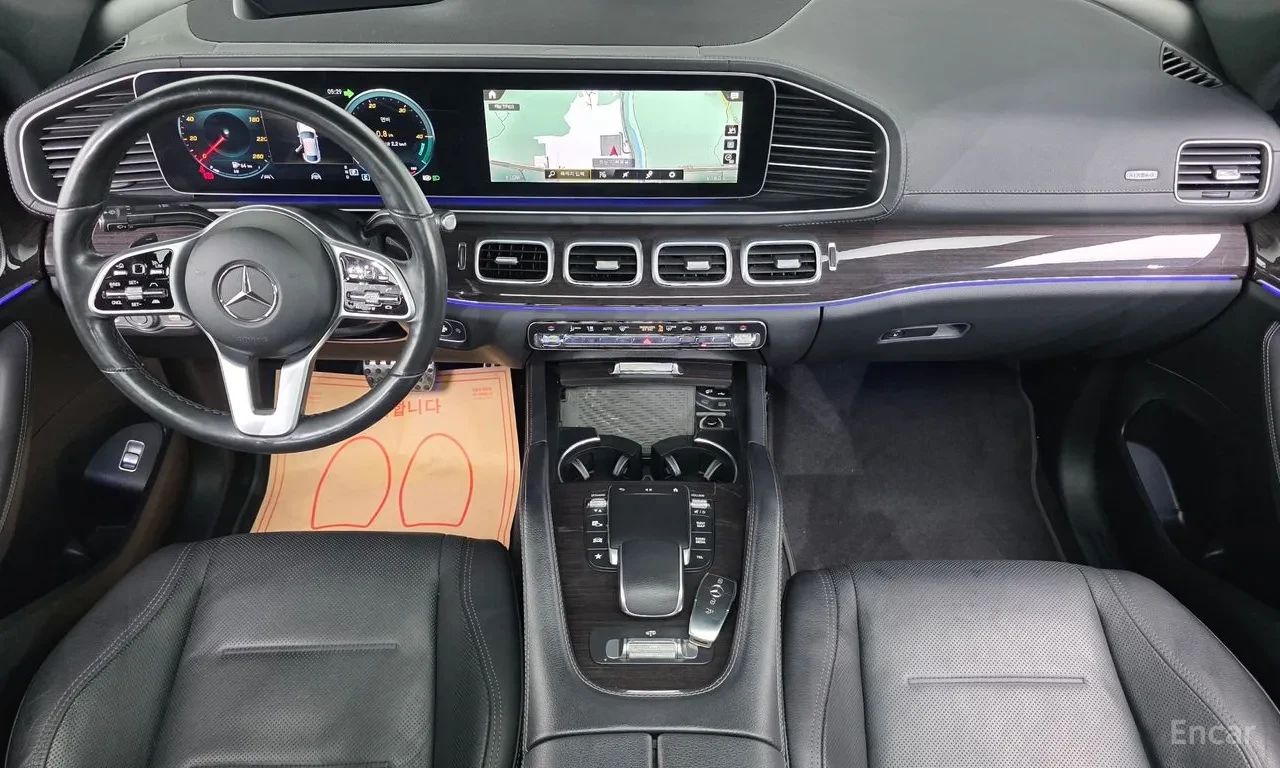 Mercedes-Benz GLE 400 d/COUPE/4MATIC/HUD/ОБДУХ/360/ВЪЗДУХ/FULL, снимка 5 - Автомобили и джипове - 56128994