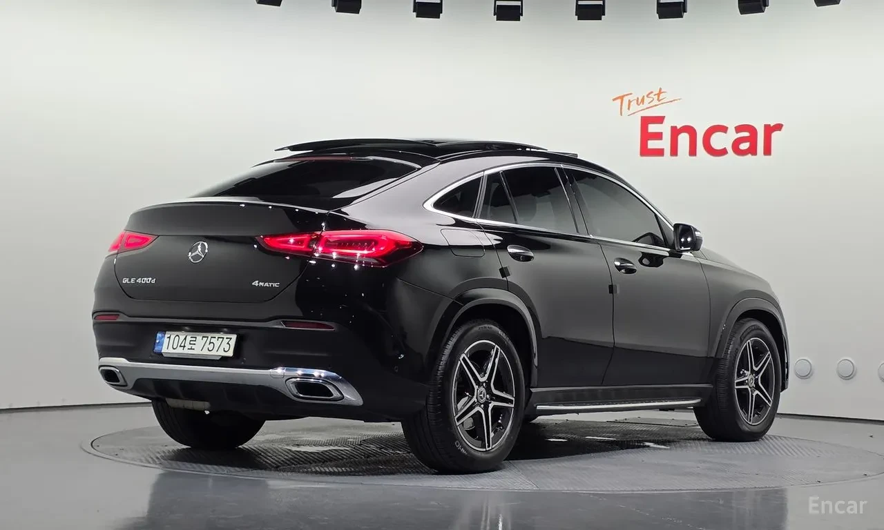 Mercedes-Benz GLE 400 d/COUPE/4MATIC/HUD/ОБДУХ/360/ВЪЗДУХ/FULL, снимка 3 - Автомобили и джипове - 56128994