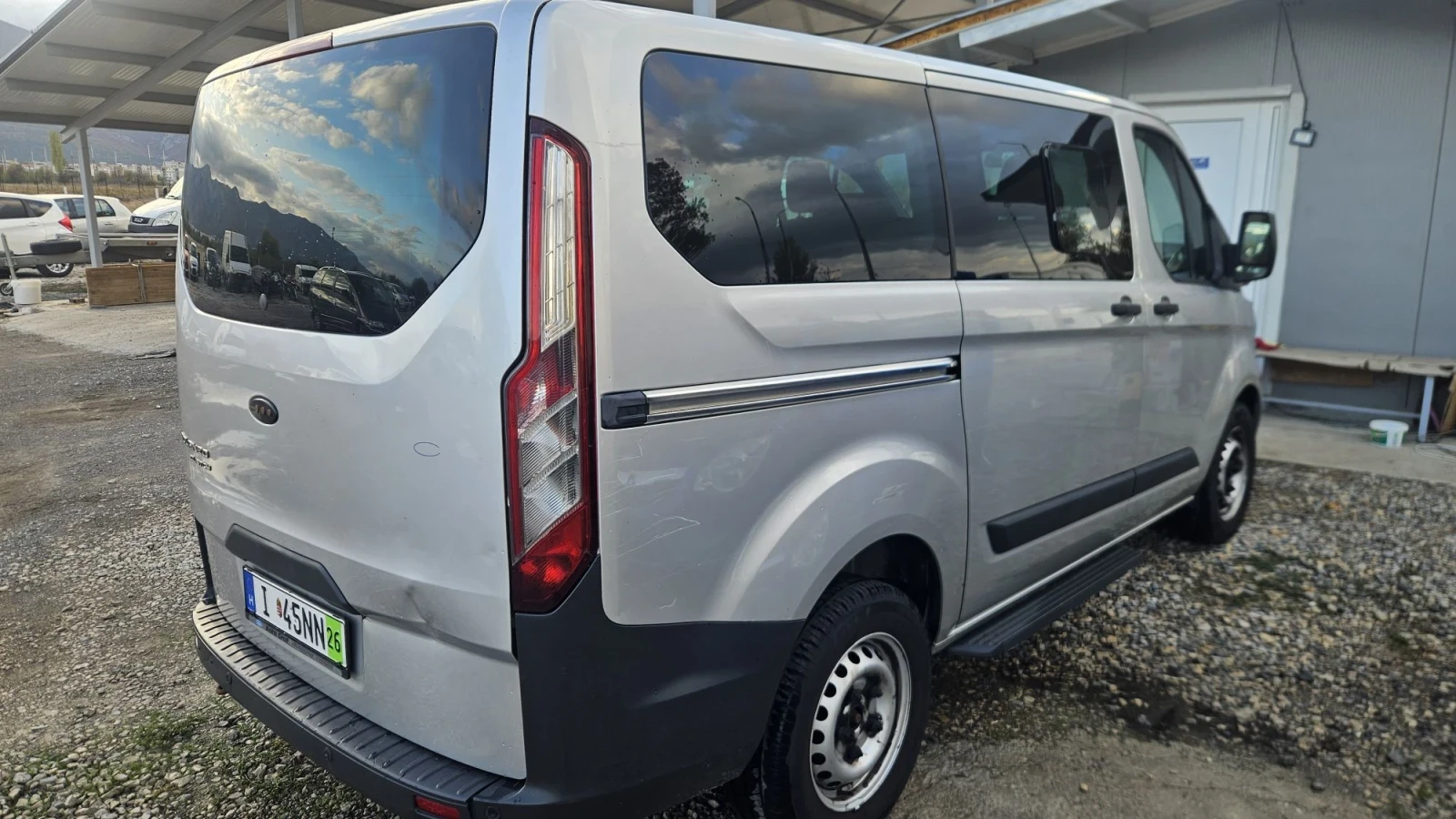 Ford Transit Custom 2.2tdci.101ks.8+ 1, снимка 5 - Бусове и автобуси - 56544205