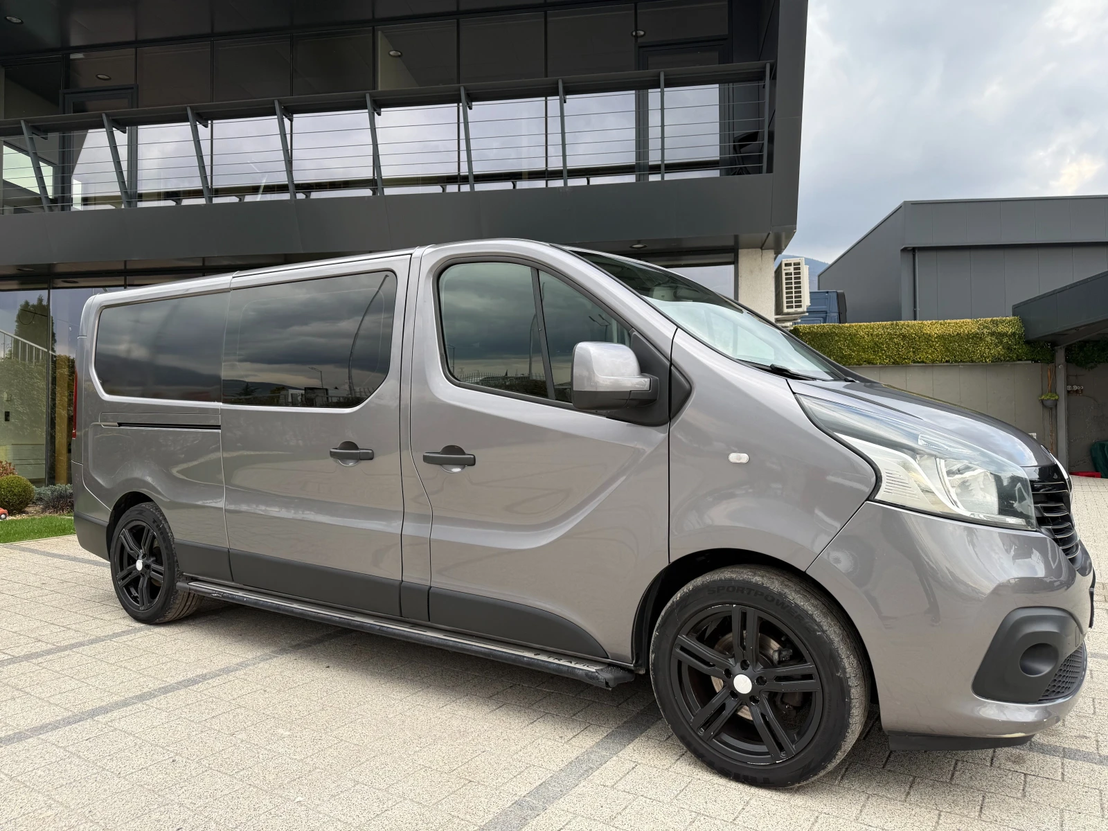 Renault Trafic 1.6dCI ���������������� 5-������ ����� Long Euro 5 | Mobile.bg � ����������� 2