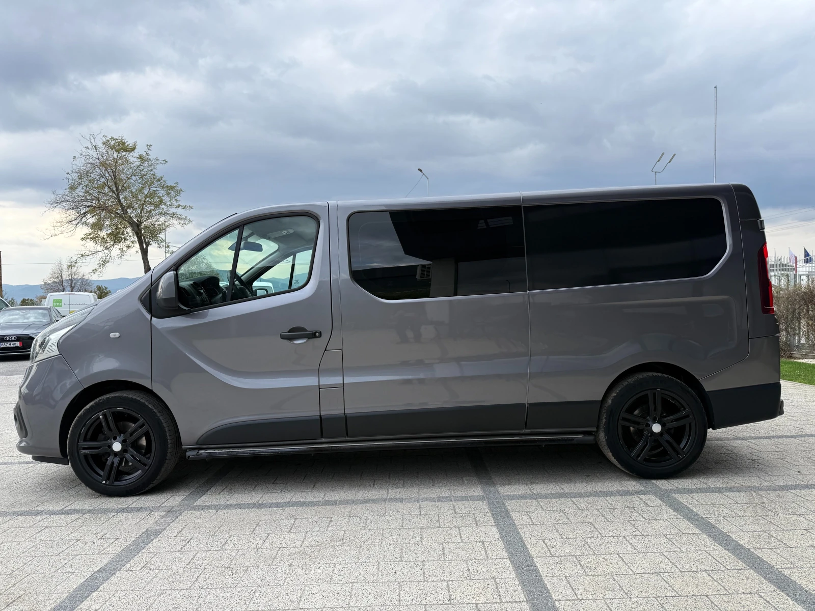 Renault Trafic 1.6dCI ���������������� 5-������ ����� Long Euro 5 | Mobile.bg � ����������� 5