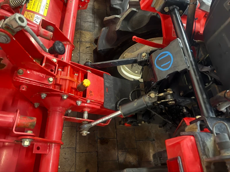 Трактор Yanmar Ke-60, снимка 6 - Селскостопанска техника - 52861182