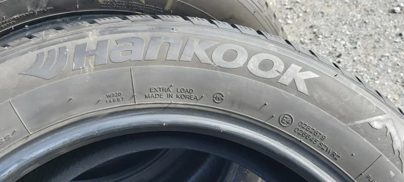 Гуми Зимни 225/60R18, снимка 6 - Гуми и джанти - 30918450