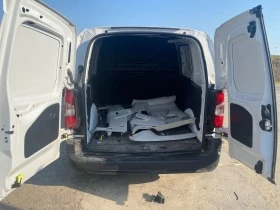 Peugeot Partner 1.5 Blue HDI 6 ск, снимка 9