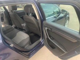 VW Passat 2.0 Highline 140 k.c., снимка 13