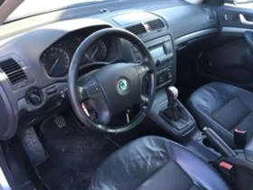 Skoda Octavia 2.0 TDI 4x4 Кожа,Ксенон - [7] 