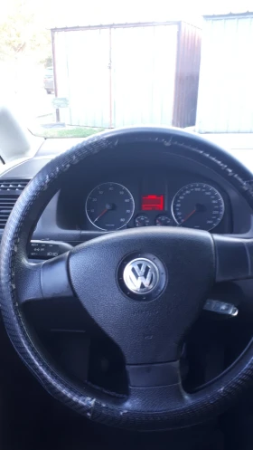 VW Touran 2.0, снимка 6