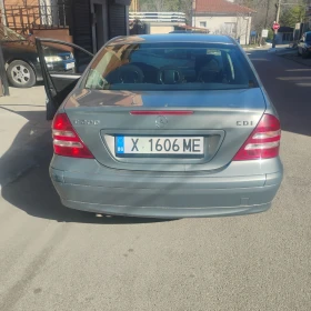 Mercedes-Benz C 200, снимка 4