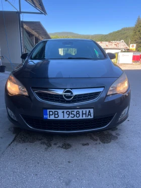 Opel Astra J