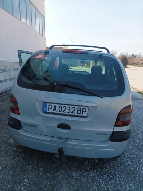 Renault Scenic - 500 € / 977.91 лв. - 19424501 2