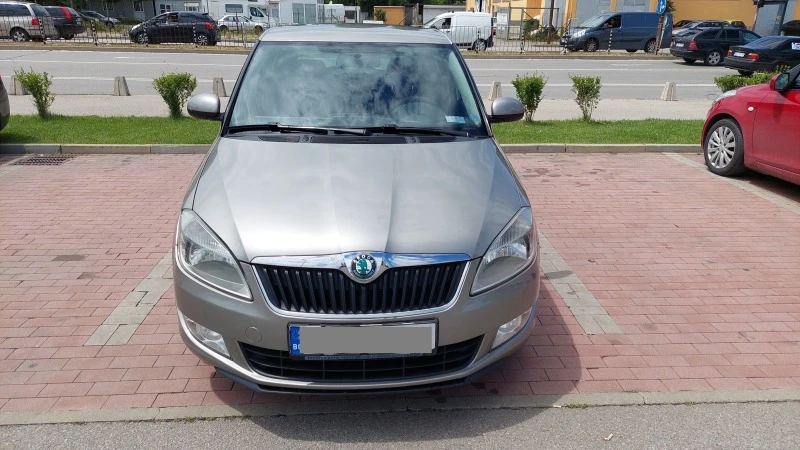 Skoda Fabia, снимка 3 - Автомобили и джипове - 47318752