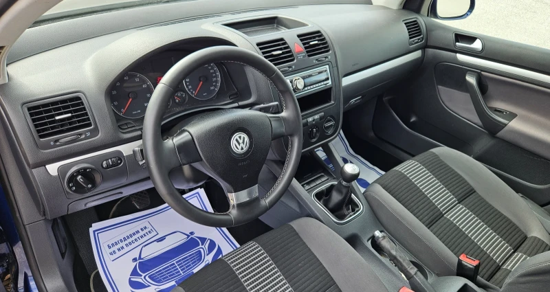 VW Golf 1.6 i LPG, снимка 10 - Автомобили и джипове - 47259479