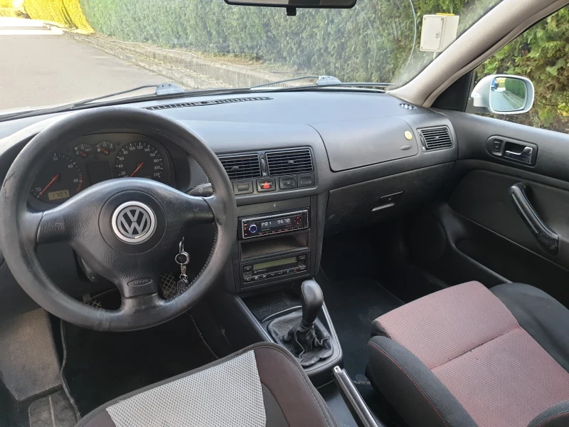 VW Golf 4 1.9 TDI, снимка 10 - Автомобили и джипове - 47559849