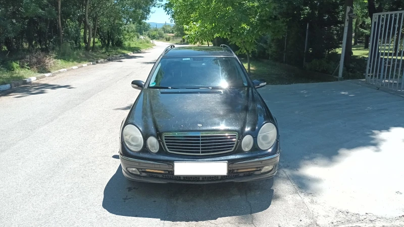 Mercedes-Benz E 320, снимка 2 - Автомобили и джипове - 48058574