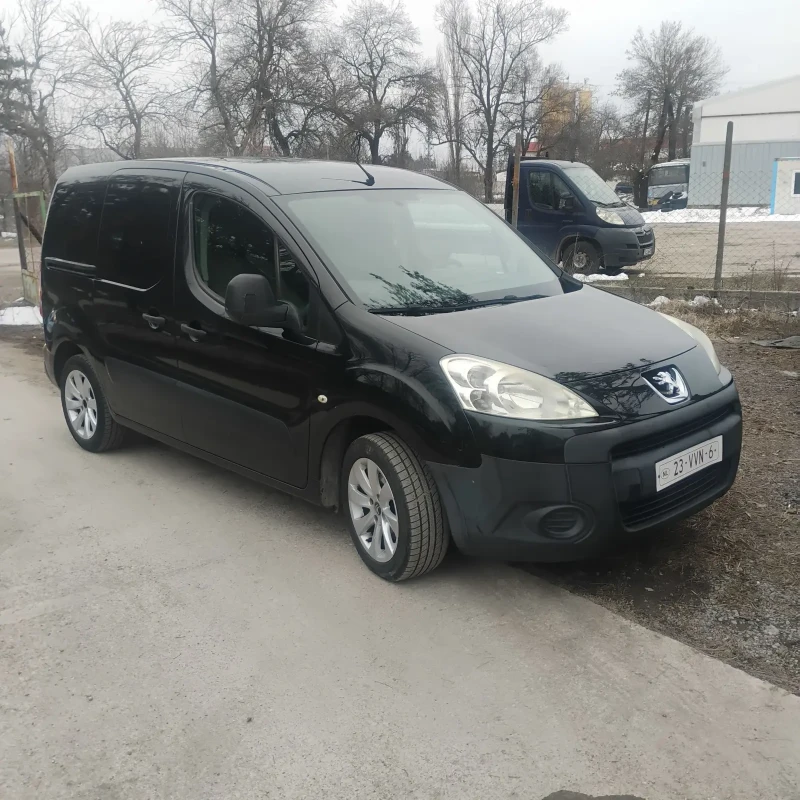 Peugeot Partner, снимка 3 - Автомобили и джипове - 49261460