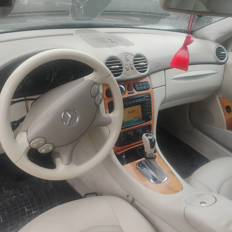 Mercedes-Benz CLK 270 CDi ELEGANCE , снимка 5 - Автомобили и джипове - 49261460