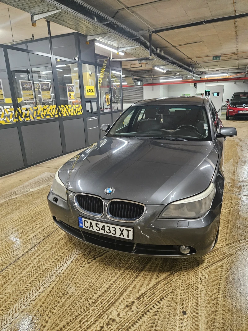 BMW 530 Комби, снимка 1 - Автомобили и джипове - 49335893