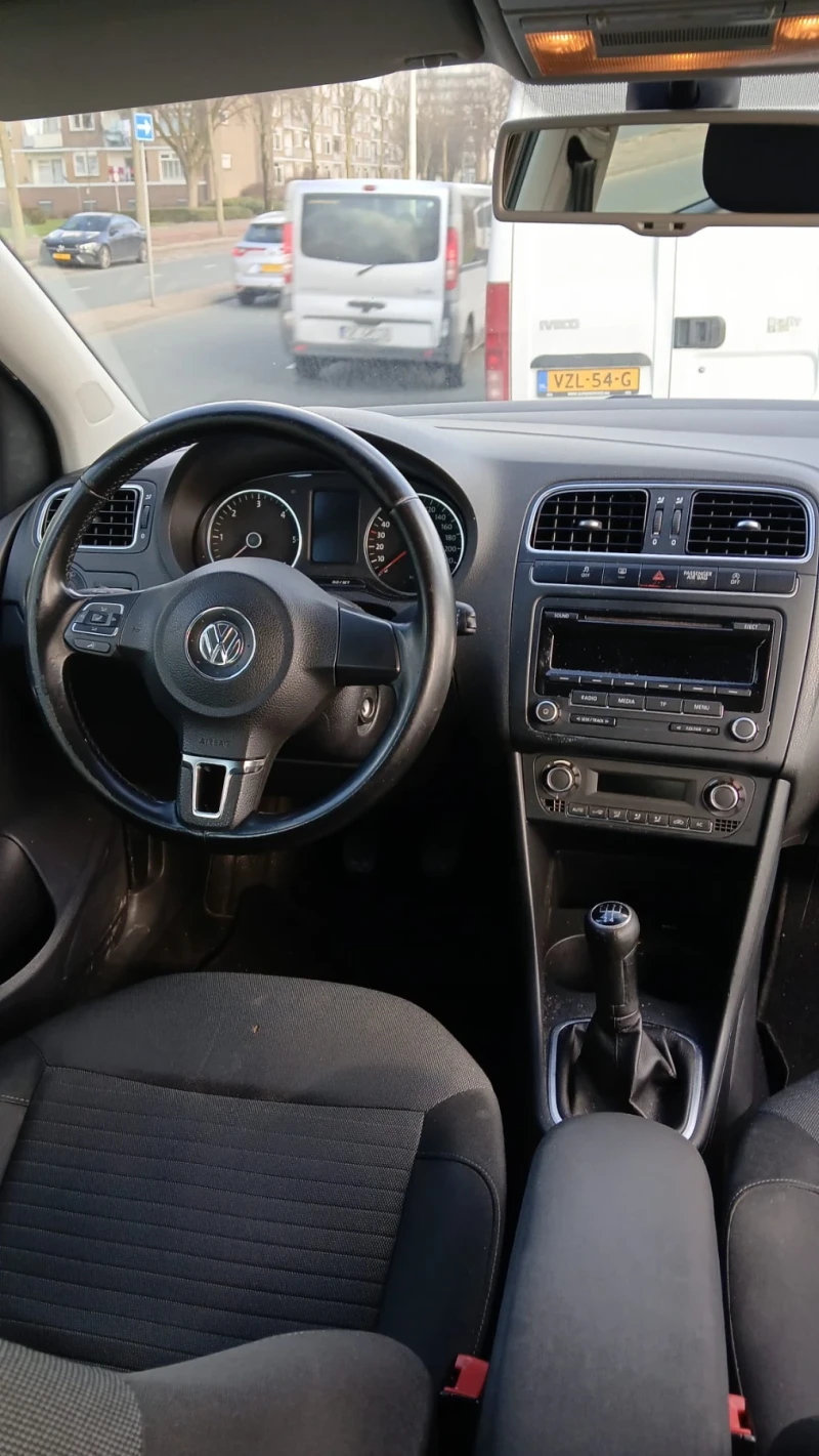 VW Polo Bruin, снимка 7 - Автомобили и джипове - 49351742