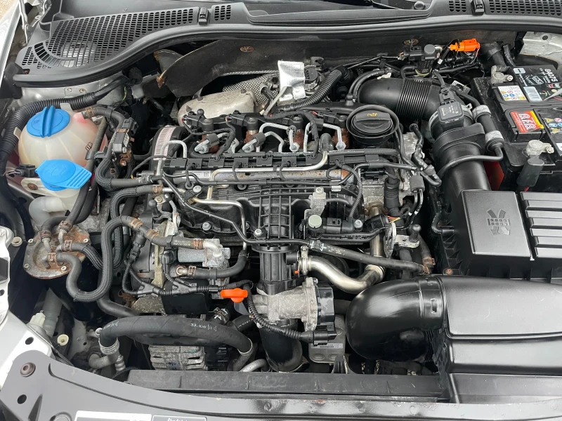 Skoda Octavia 1.6TDI-105-NAVI-ITALIA, снимка 15 - Автомобили и джипове - 49653070