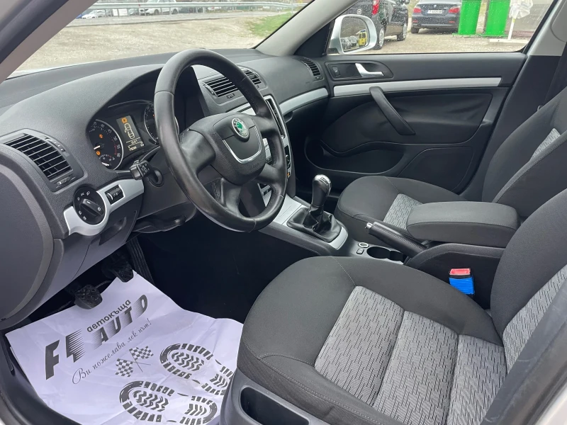 Skoda Octavia 1.6TDI-105-NAVI-ITALIA, снимка 13 - Автомобили и джипове - 49653070