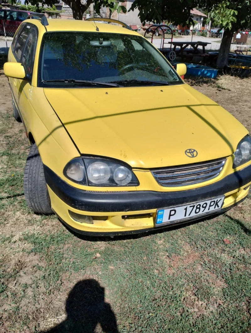 Toyota Avensis, снимка 14 - Автомобили и джипове - 52106338