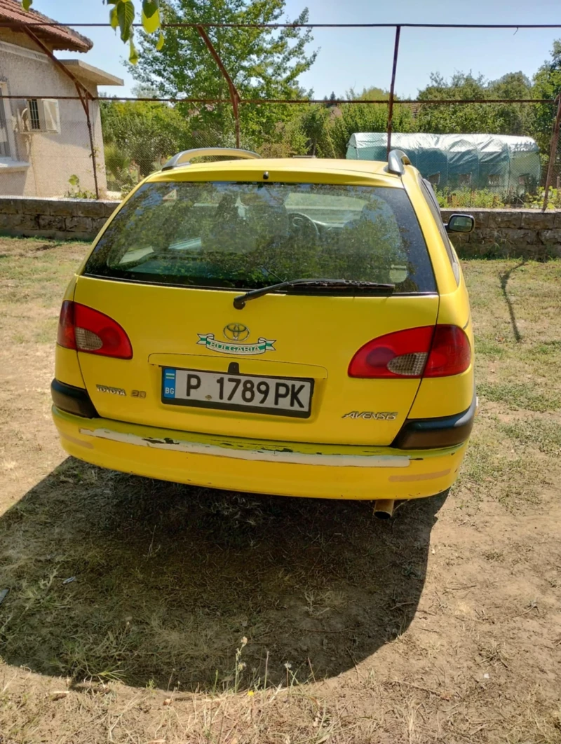 Toyota Avensis, снимка 7 - Автомобили и джипове - 52106338