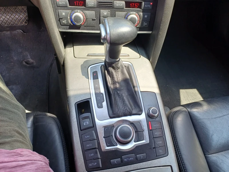 Audi A6 Allroad 2, 0tdi Full, снимка 12 - Автомобили и джипове - 52679779