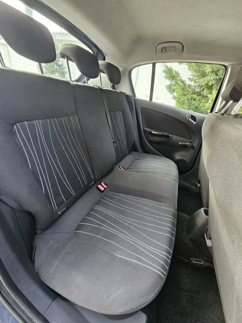 Opel Corsa 1.3 CDTI, снимка 13 - Автомобили и джипове - 52887307