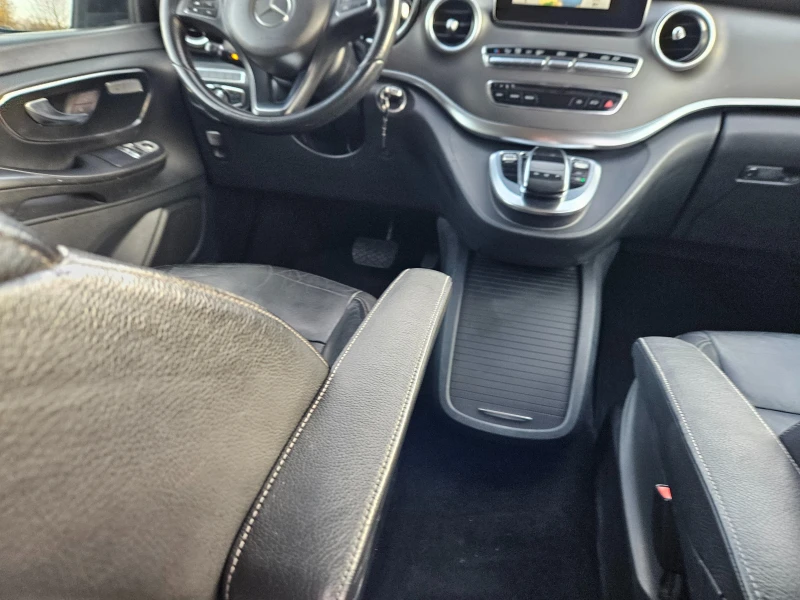 Mercedes-Benz V 300 Екстра Лонг , снимка 9 - Автомобили и джипове - 52940540