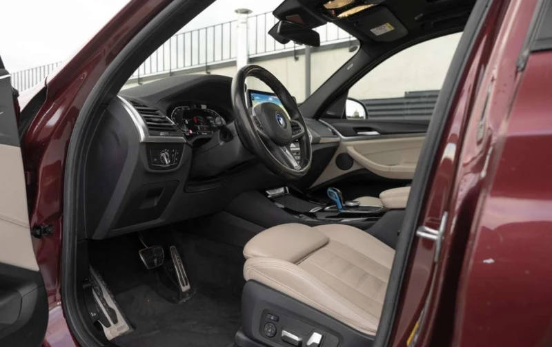 BMW iX3 M Sport, снимка 8 - Автомобили и джипове - 53074522