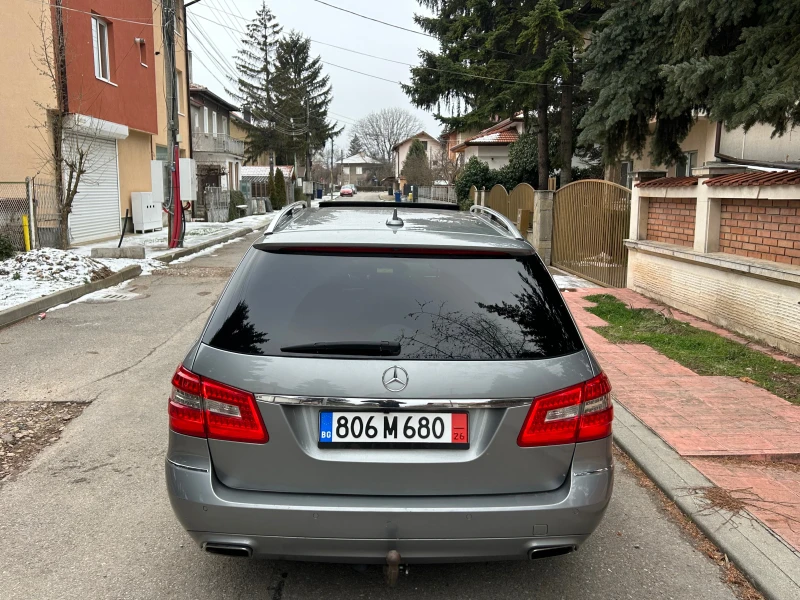 Mercedes-Benz E 220 2, 2NAVI KOJA AVTOMAT, снимка 5 - Автомобили и джипове - 53089035
