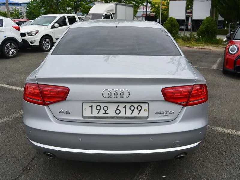 Audi A8 3.0 TDI Quattro - САМО 30% АВАНС, снимка 12 - Автомобили и джипове - 55947867