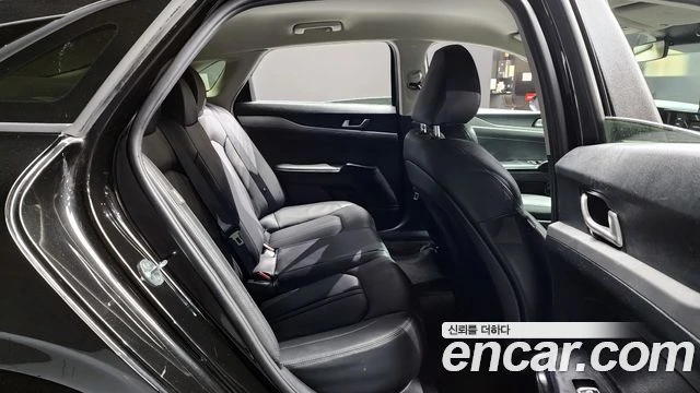 Kia K5, снимка 13 - Автомобили и джипове - 56082264