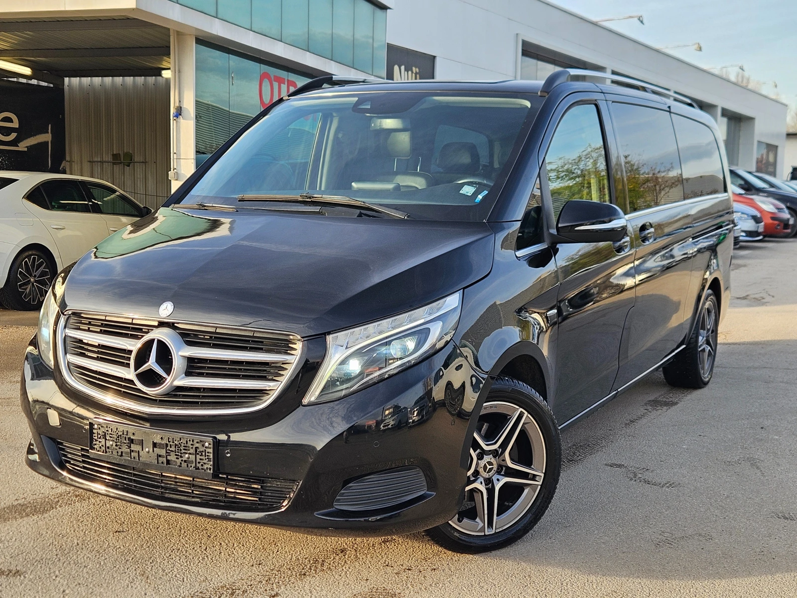 Mercedes-Benz V 300 Екстра Лонг , снимка 1